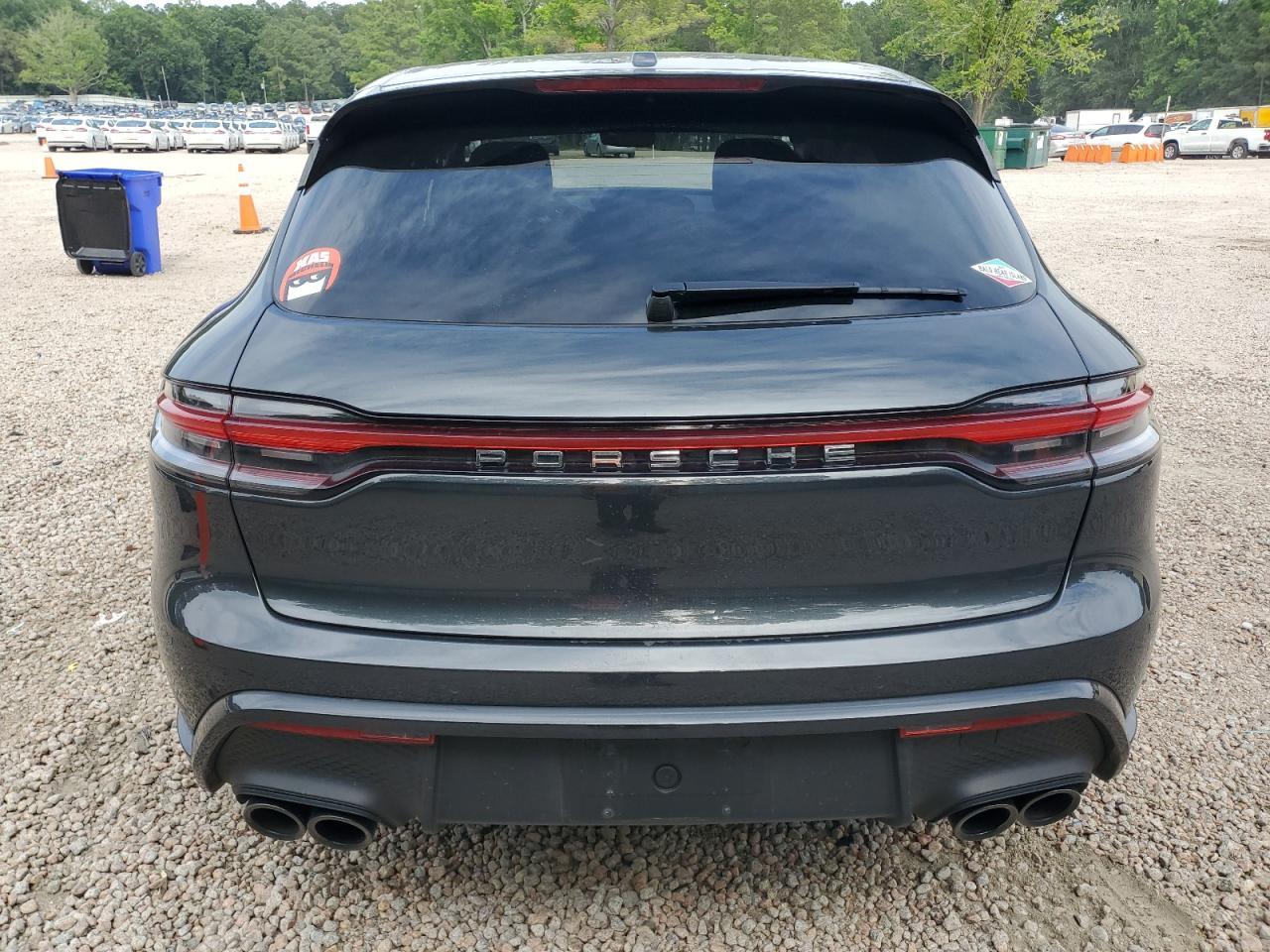 2025 Porsche Macan S - Image 6