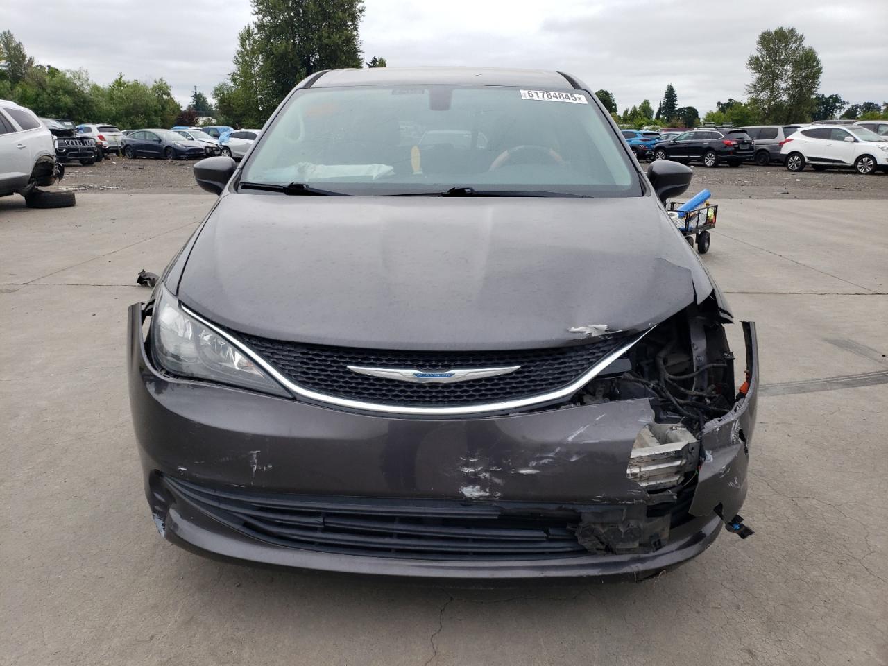 2018 Chrysler Pacifica Touring - Фото 5