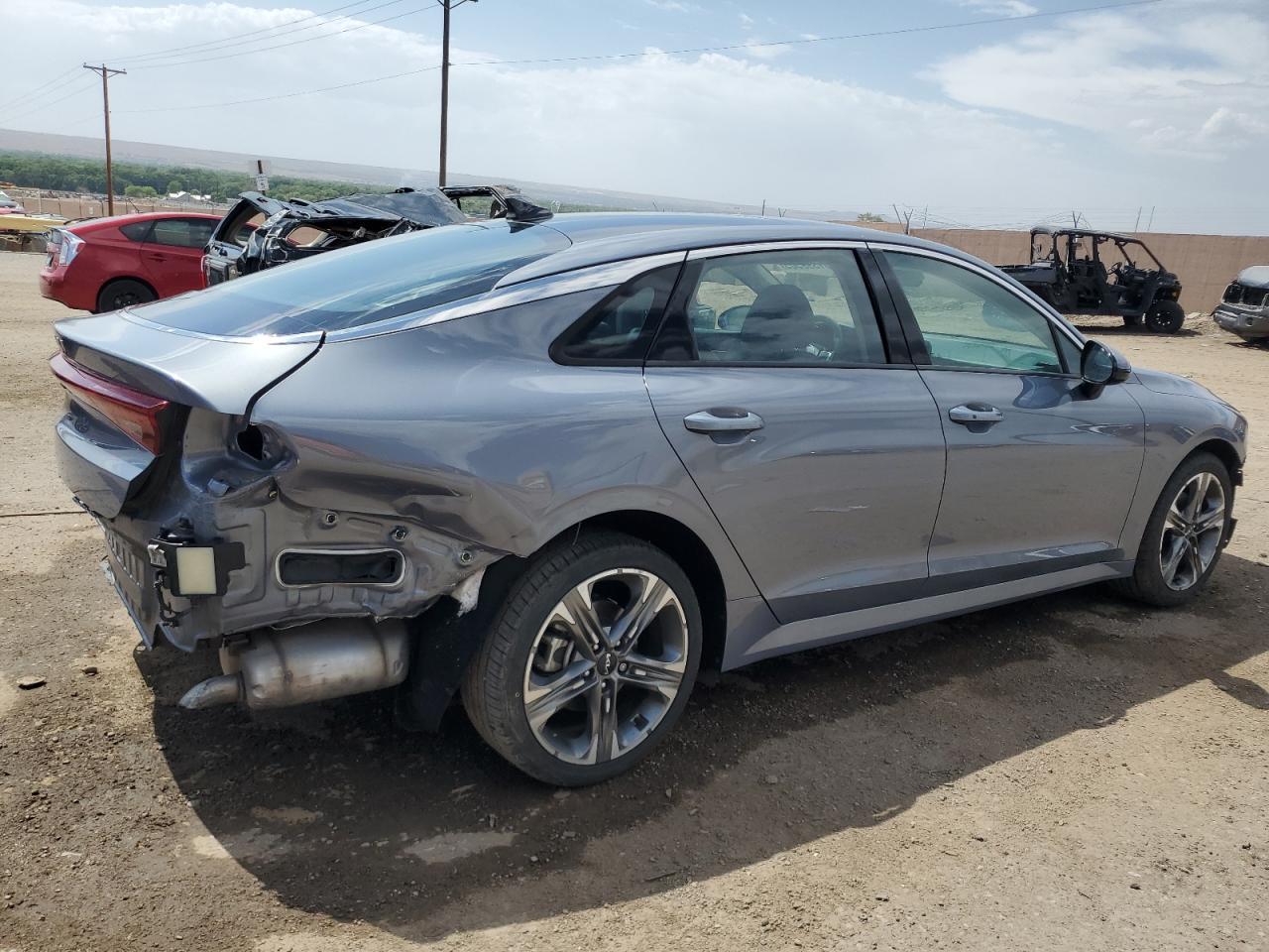 2023 Kia K5 Ex - Image 3