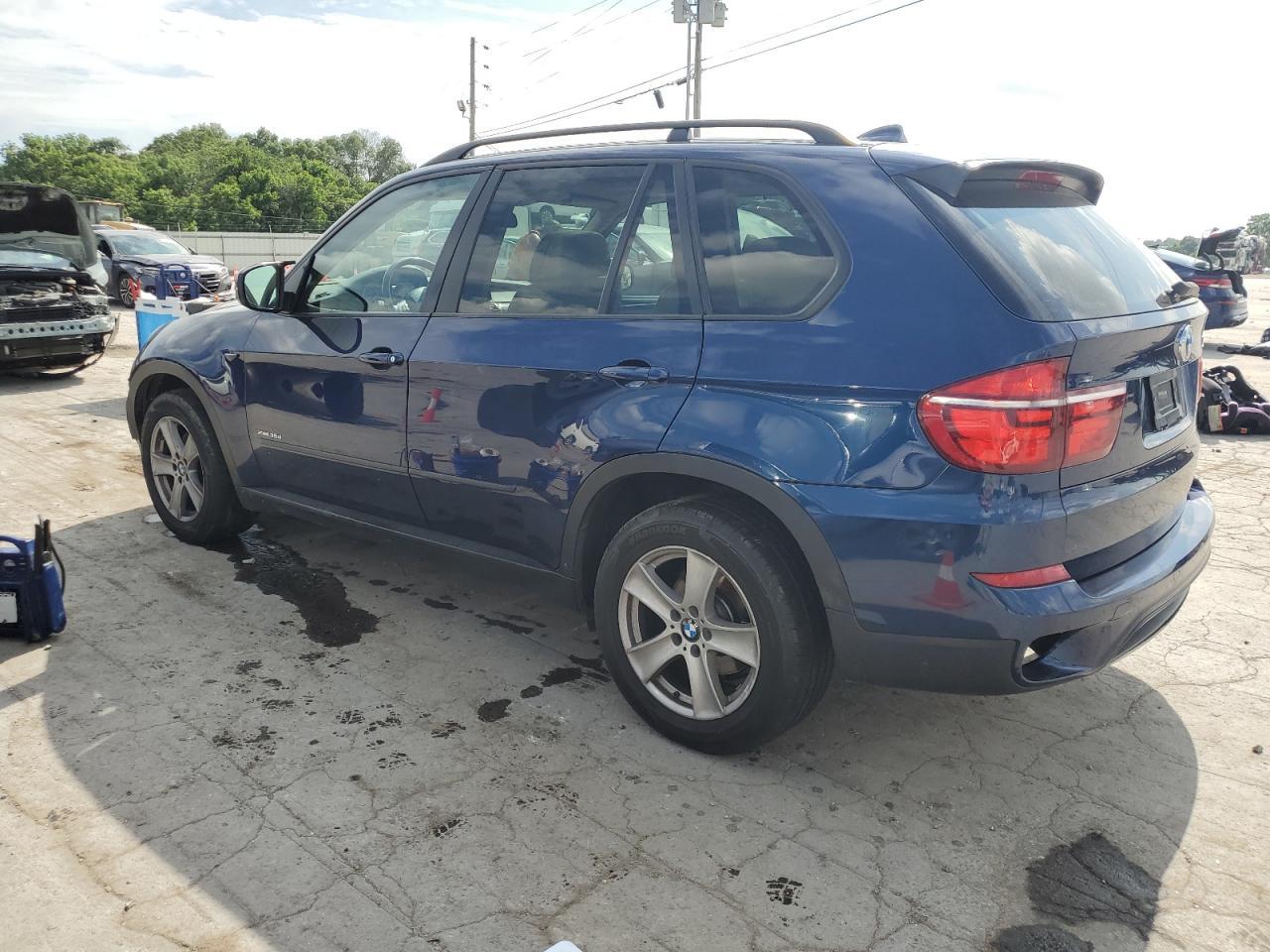 2011 BMW X5 xDrive35D - Image 2