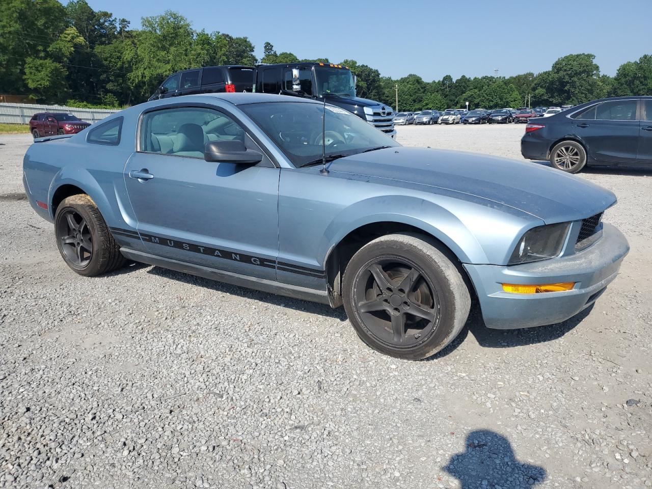 2007 Ford Mustang - Image 4