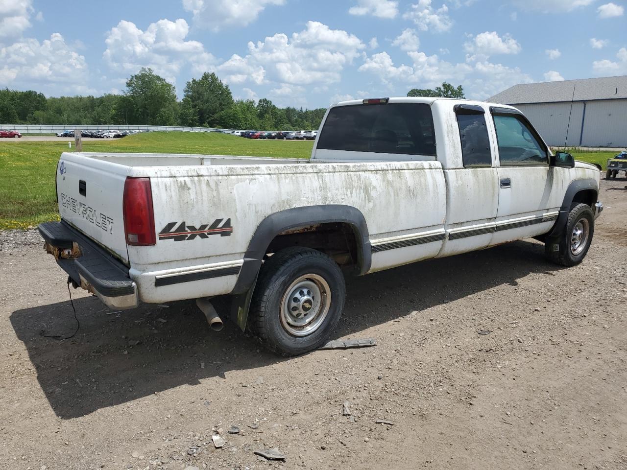 2000 Chevrolet Gmt-400 K2500 - Фото 3