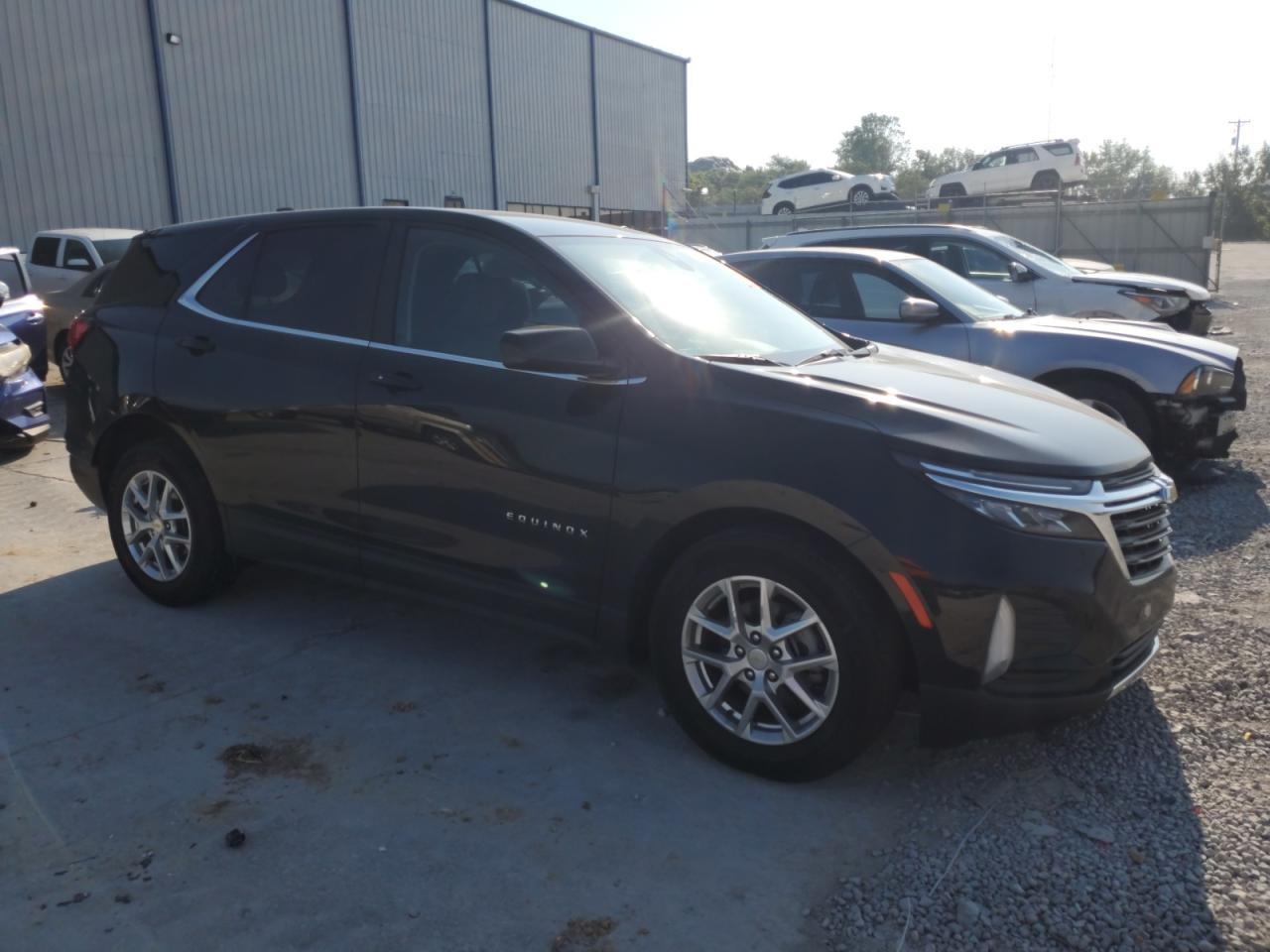 2022 Chevrolet Equinox Lt - Фото 4