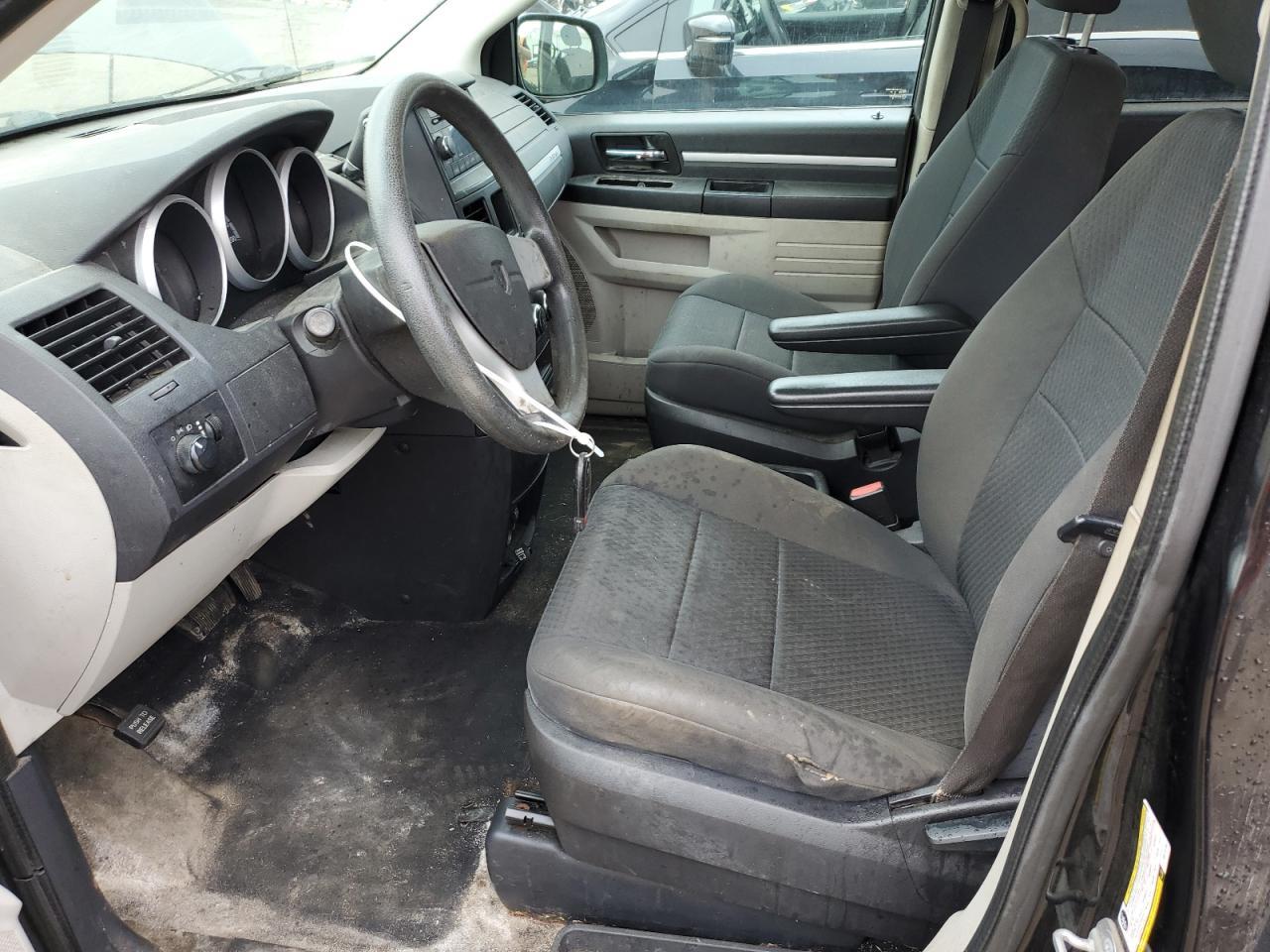 2010 Dodge Grand Caravan Se - Image 7