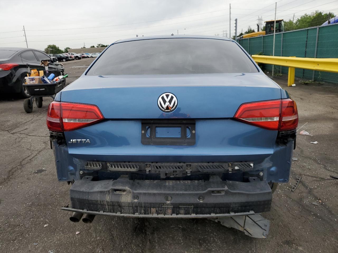 2015 Volkswagen Jetta Base - Image 6