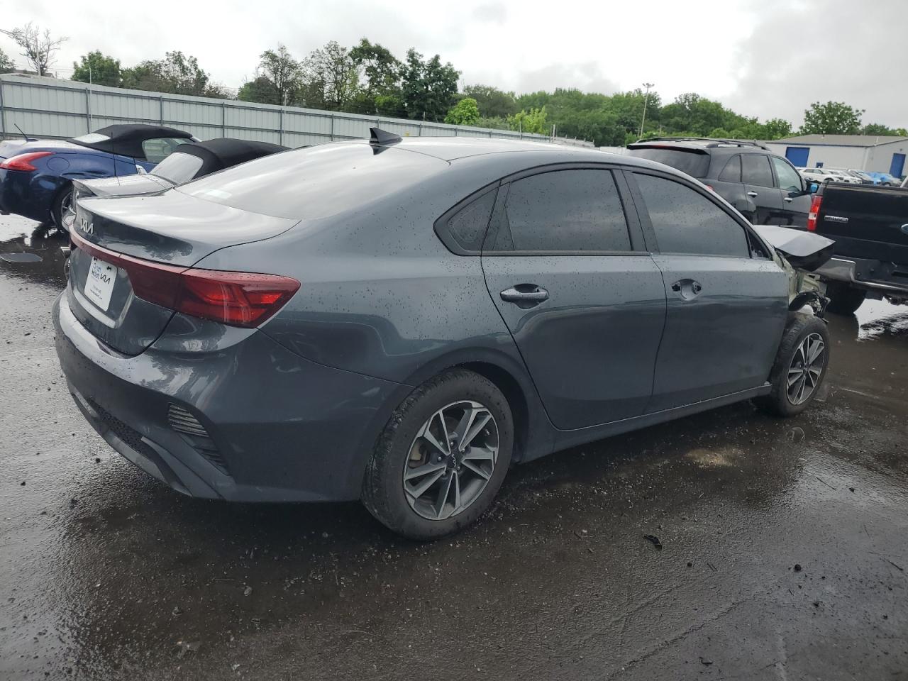 2023 Kia Forte Lx - Фото 3