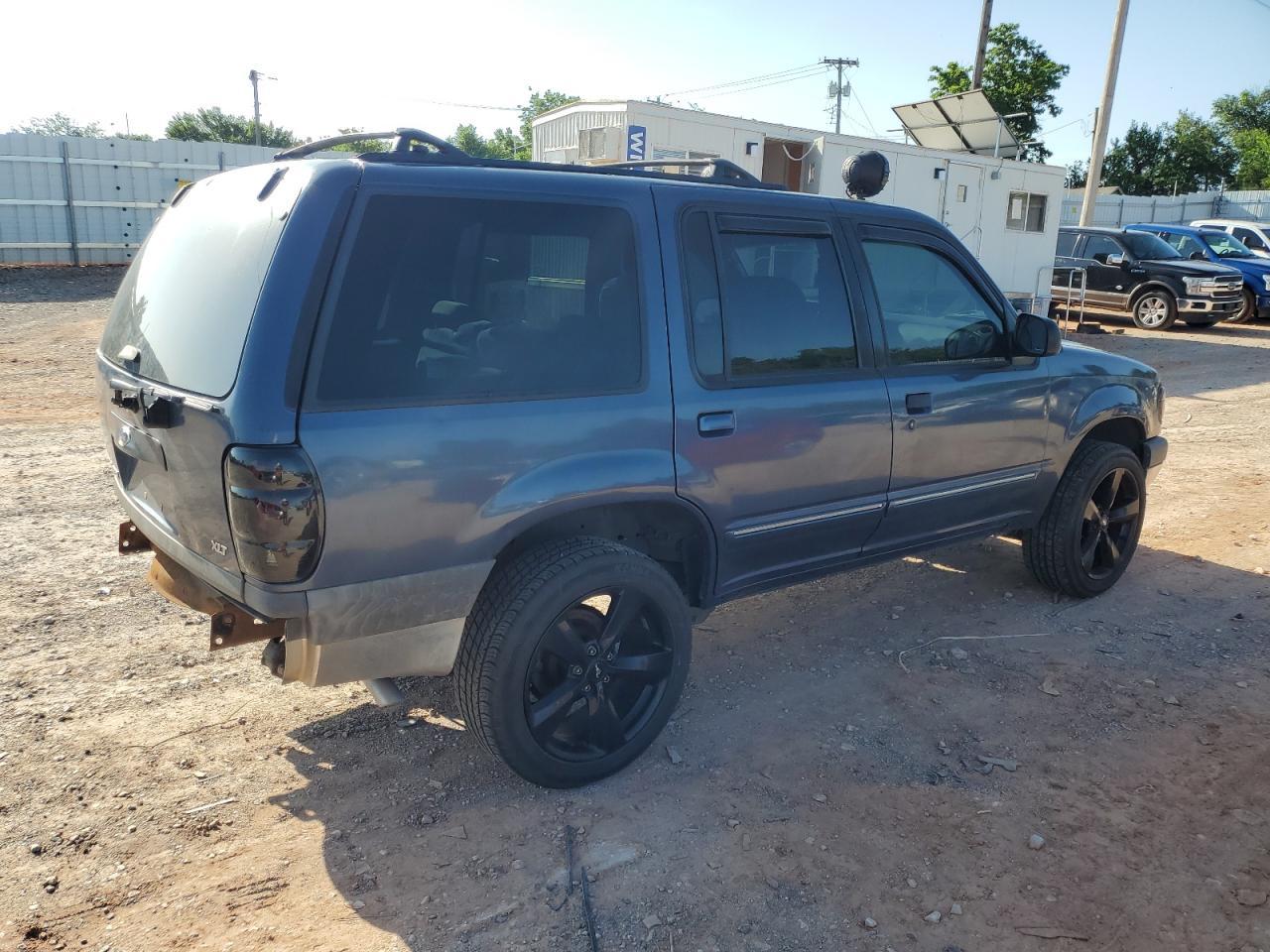 2000 Ford Explorer Xlt - Фото 3