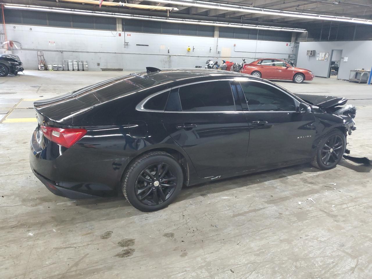 2018 Chevrolet Malibu Lt - Фото 3