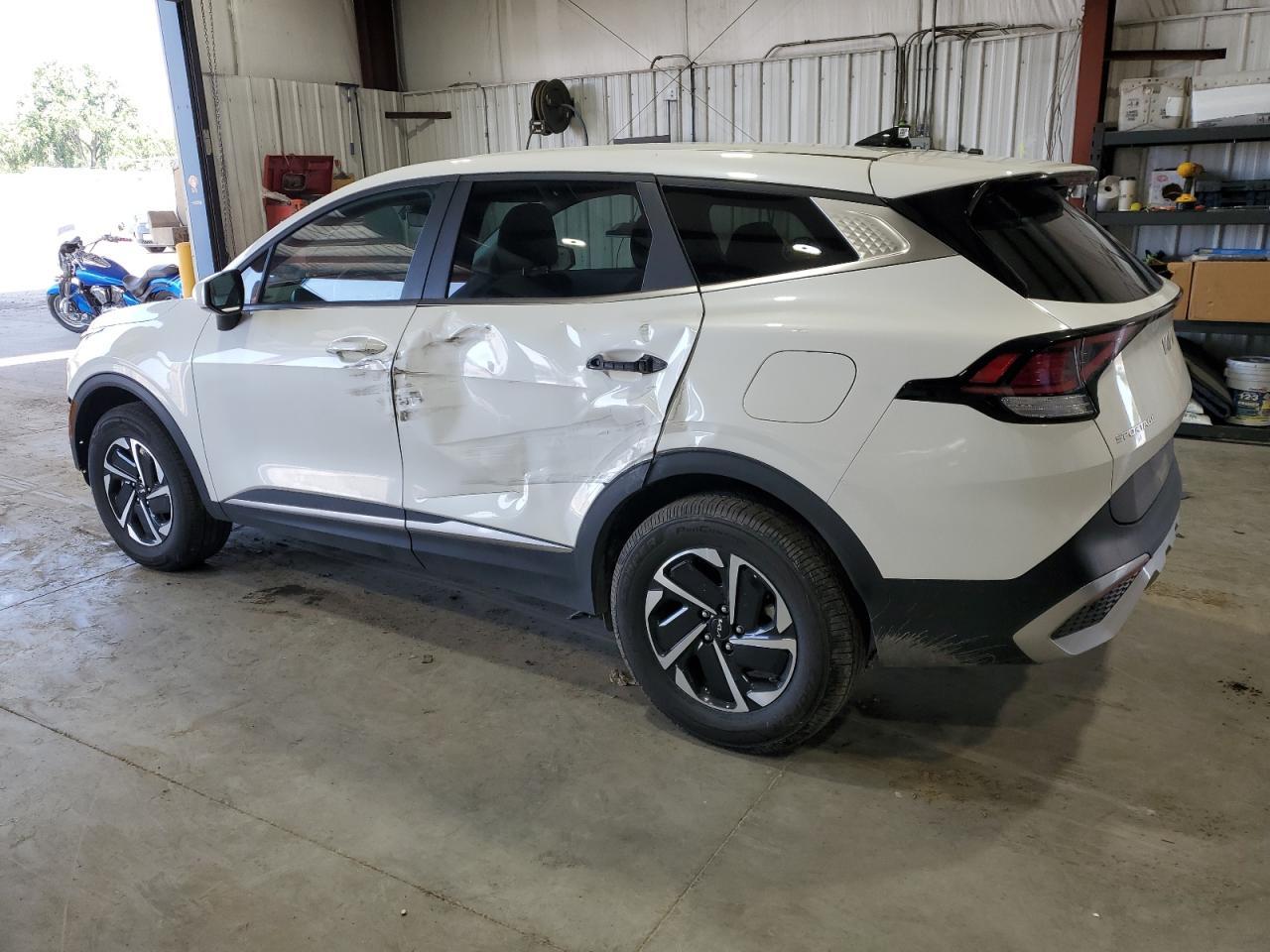 2023 Kia Sportage Lx - Фото 2
