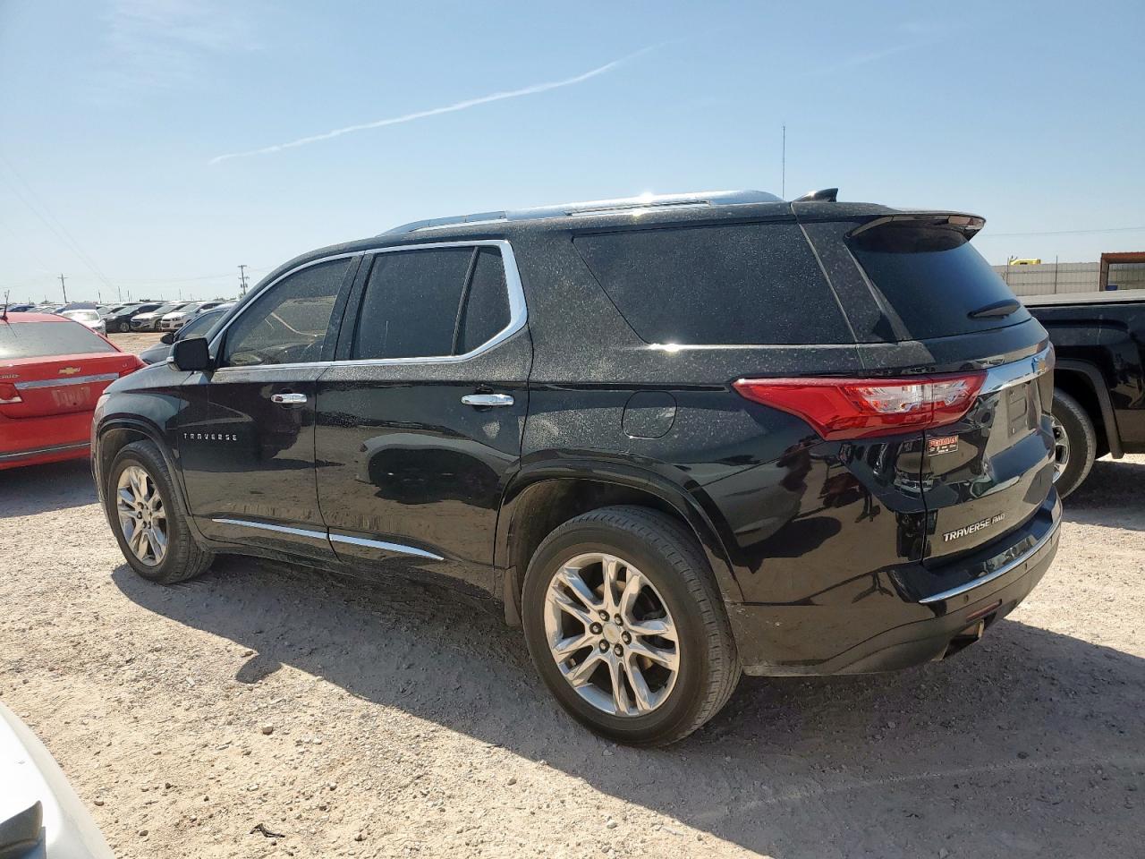 2019 Chevrolet Traverse High Country - Image 2