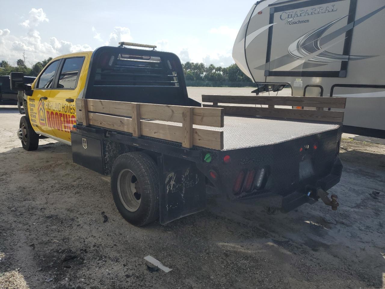 2021 Chevrolet Silverado K3500 - Фото 2