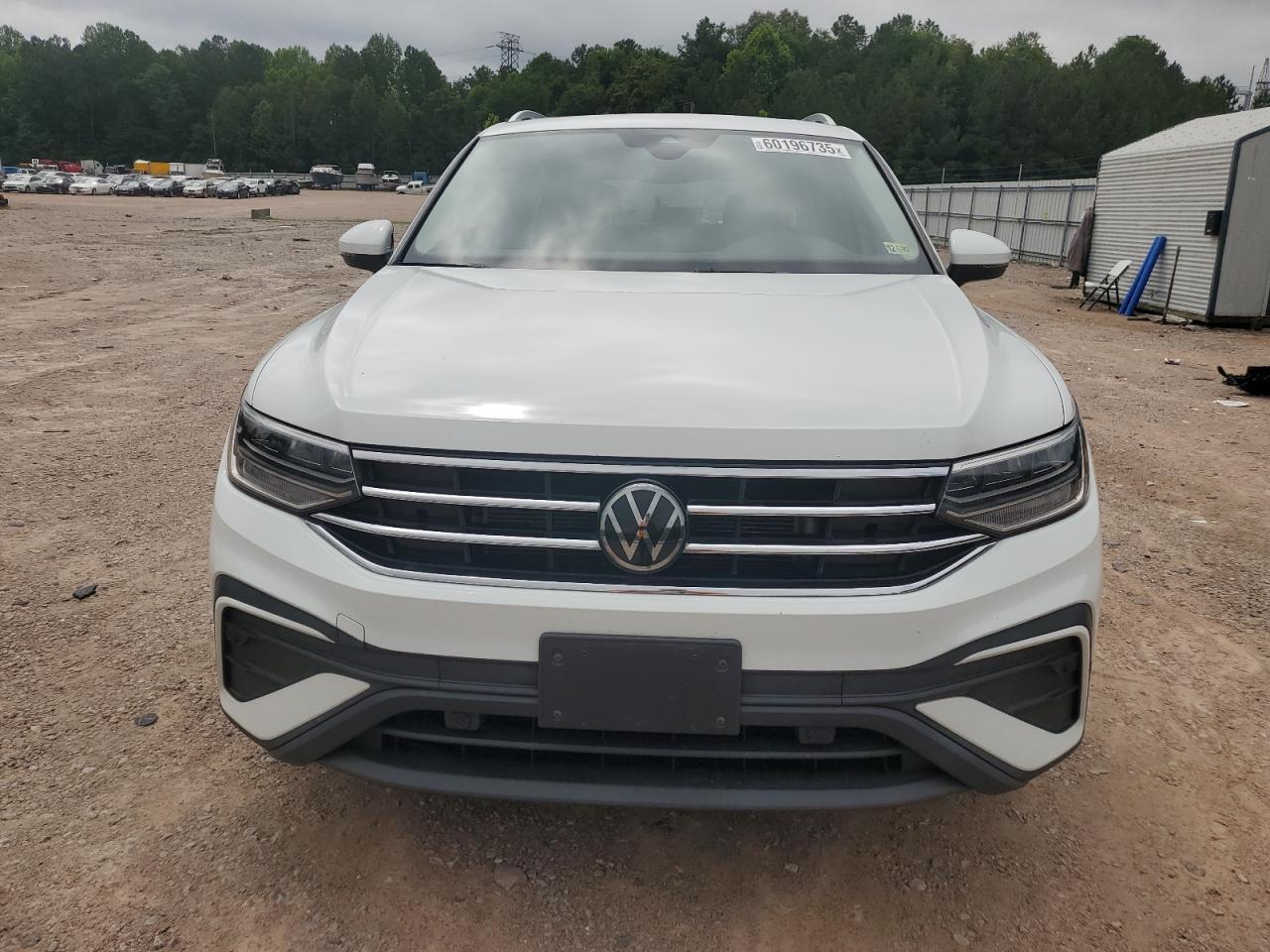 2022 Volkswagen Tiguan Se - Фото 5