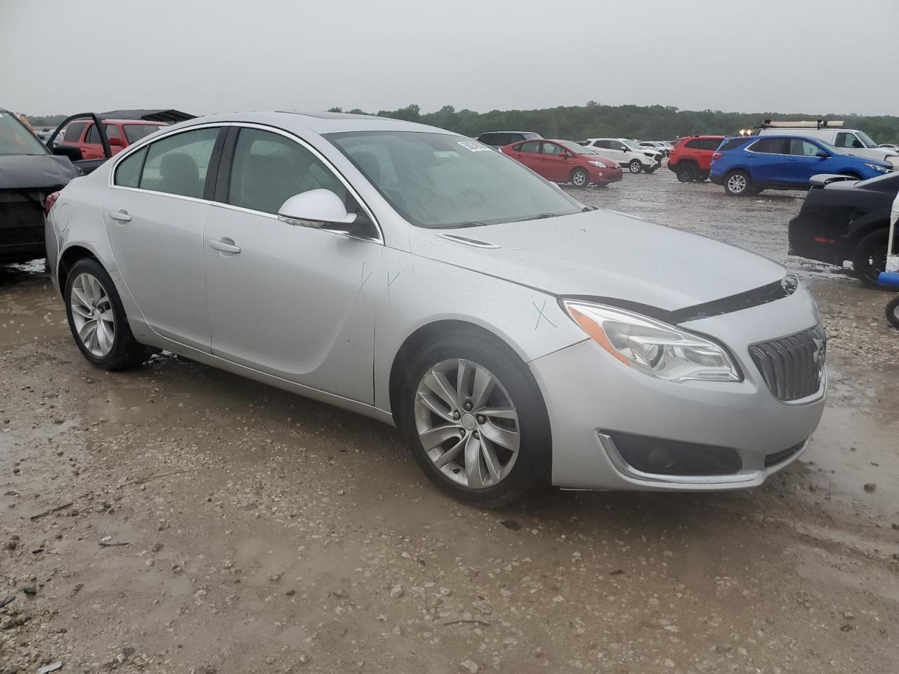 2015 Buick Regal - Image 4