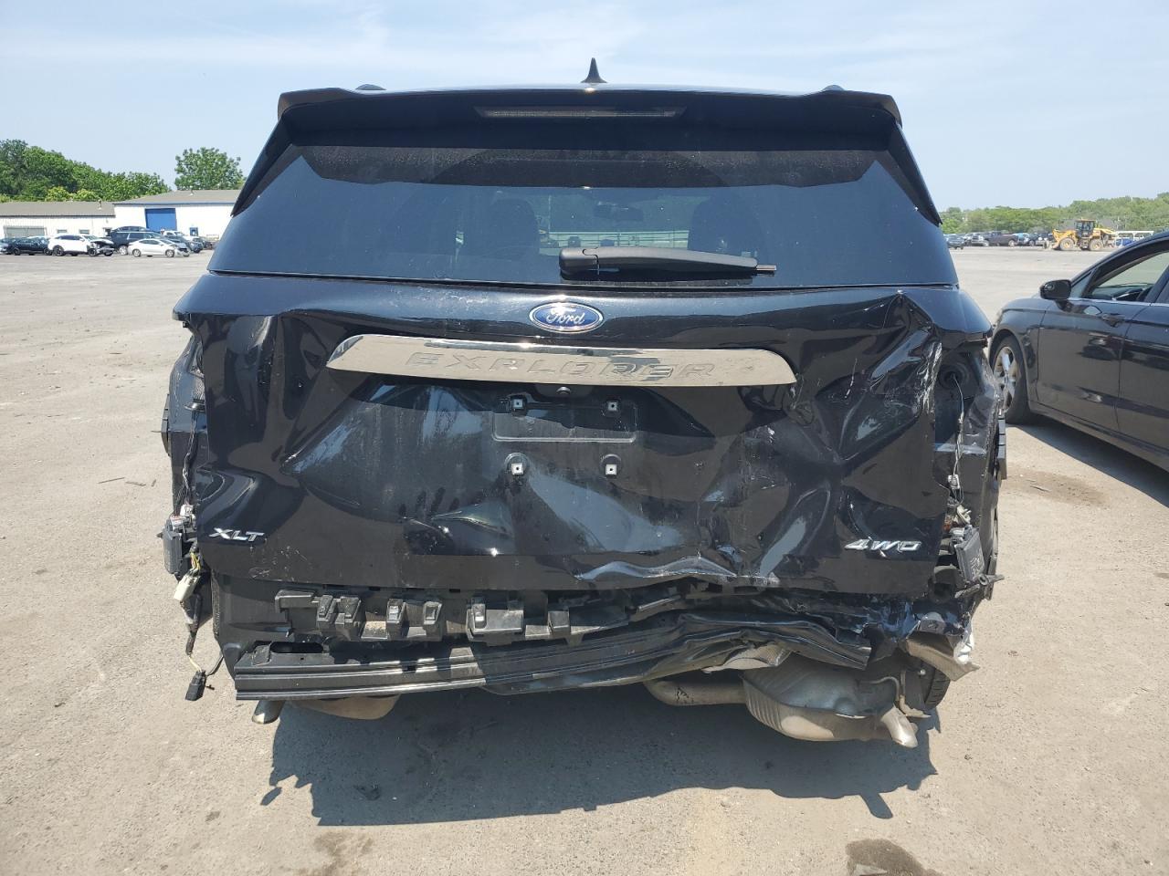 2023 Ford Explorer Xlt - Фото 6