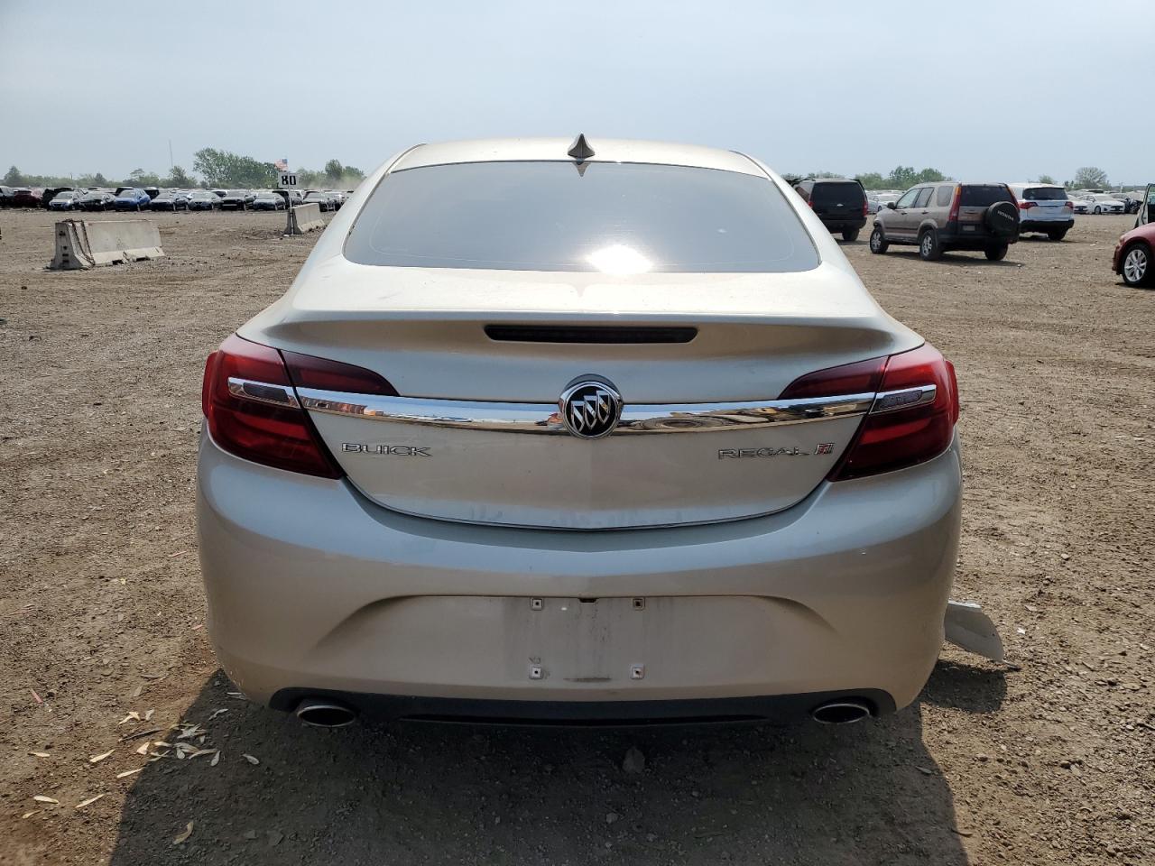 2016 Buick Regal - Image 6