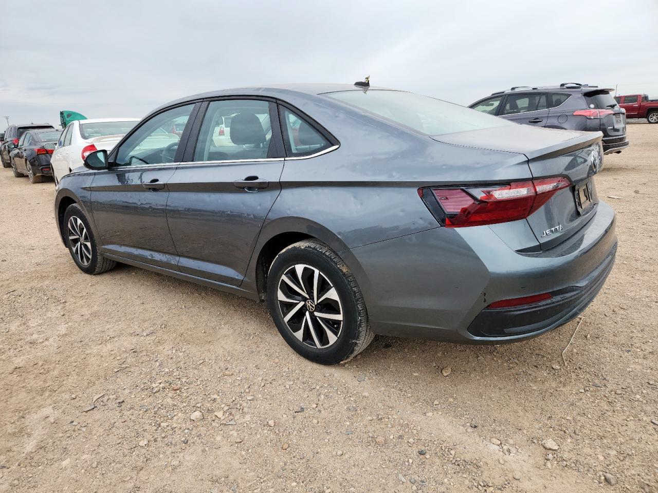 2022 Volkswagen Jetta S - Фото 2