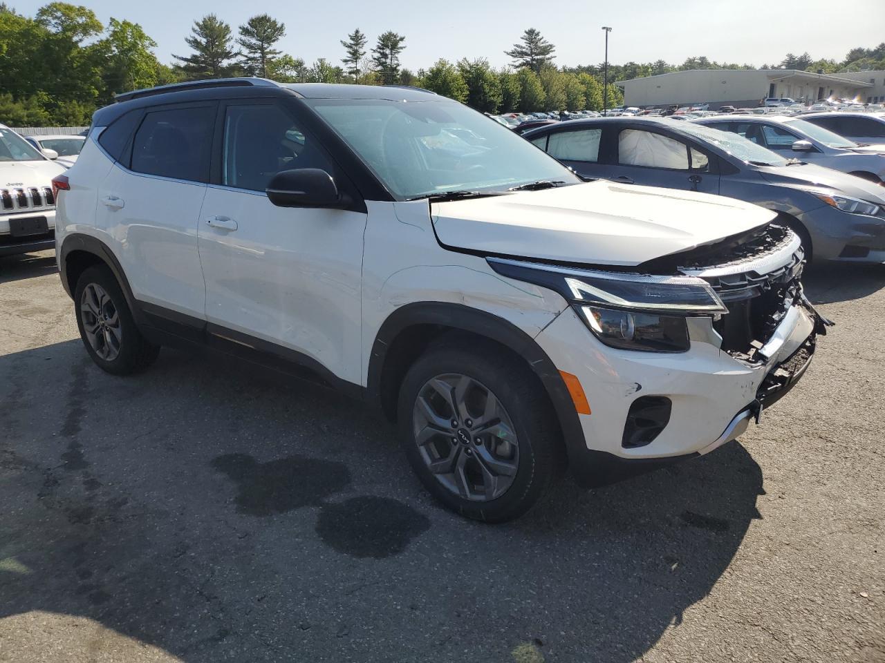 2024 Kia Seltos S - Image 4