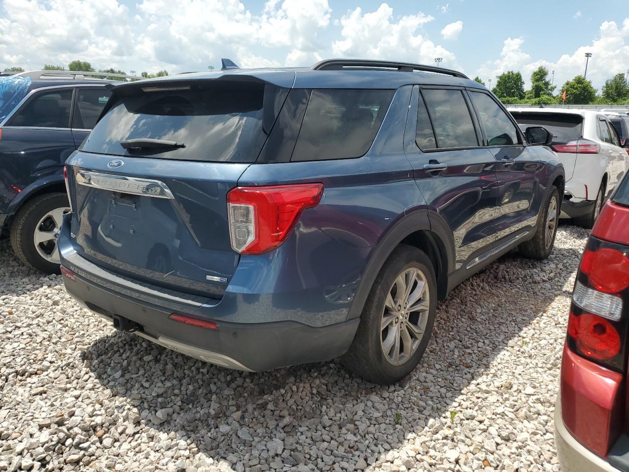 2020 Ford Explorer Xlt - Фото 3