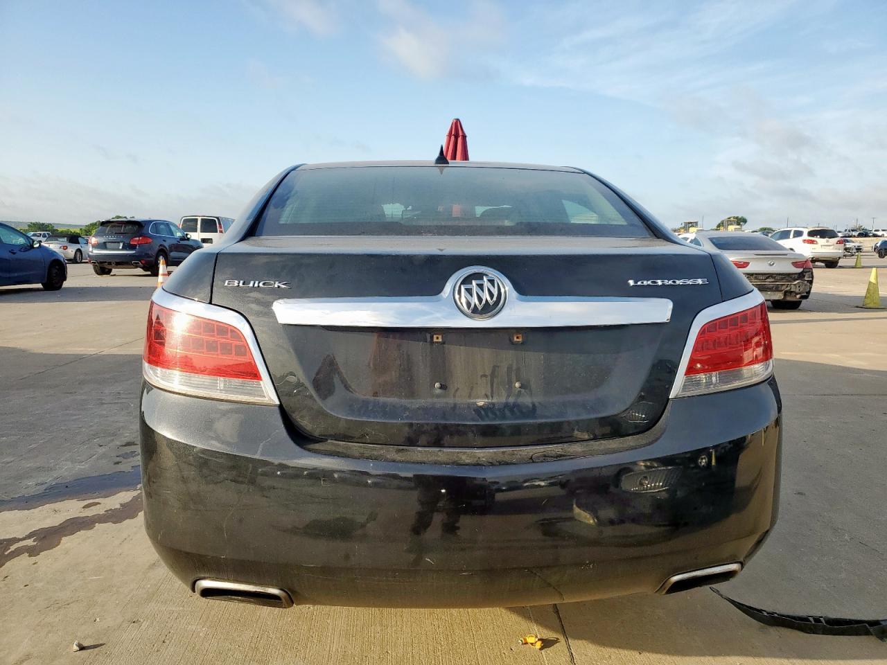 2012 Buick Lacrosse - Image 6