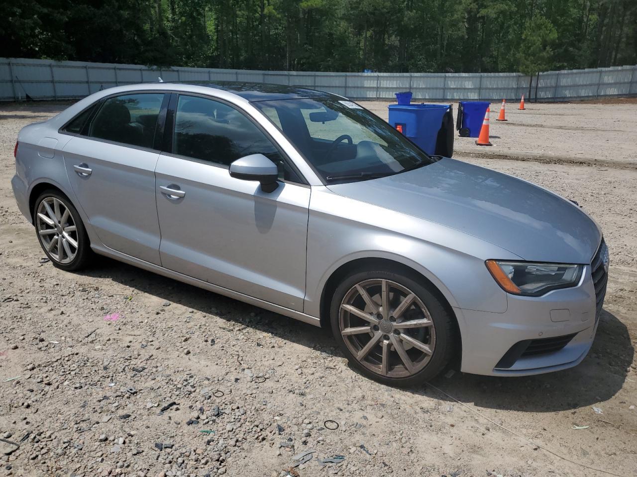 2016 Audi A3 Premium - Фото 4
