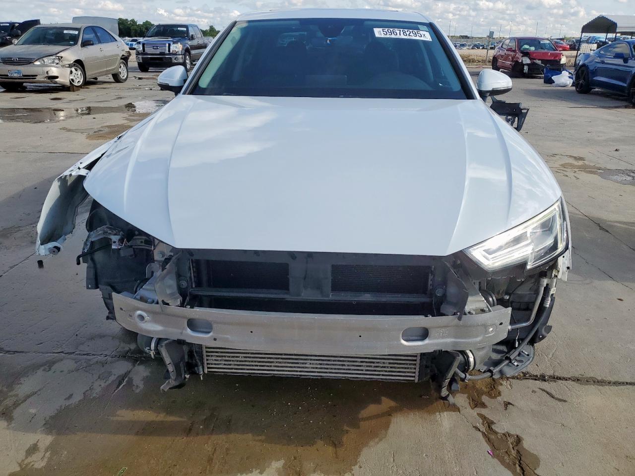 2018 Audi A4 Premium Plus - Фото 5