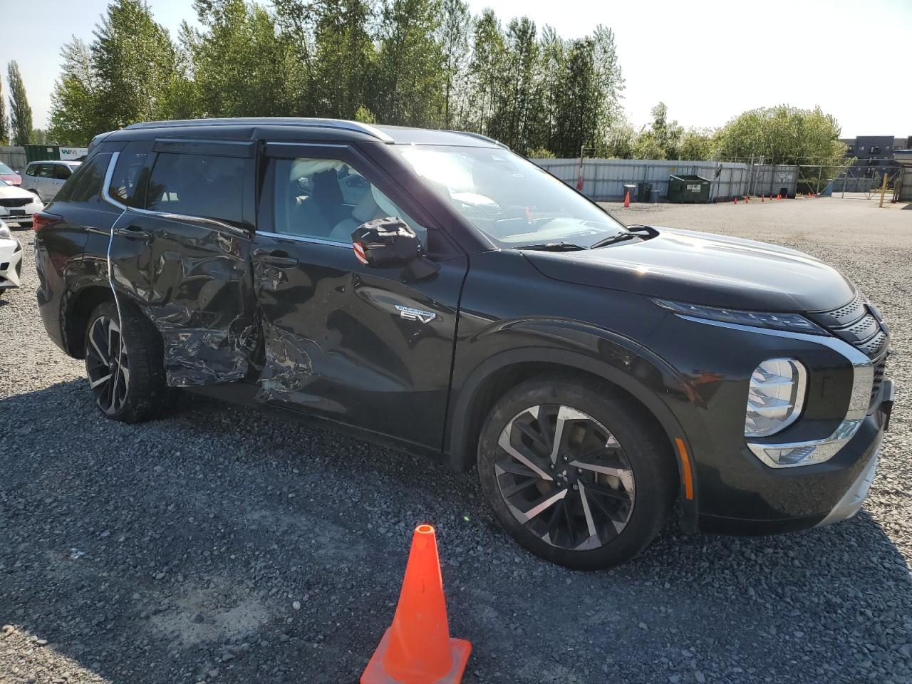 2023 Mitsubishi Outlander Sel - Фото 4