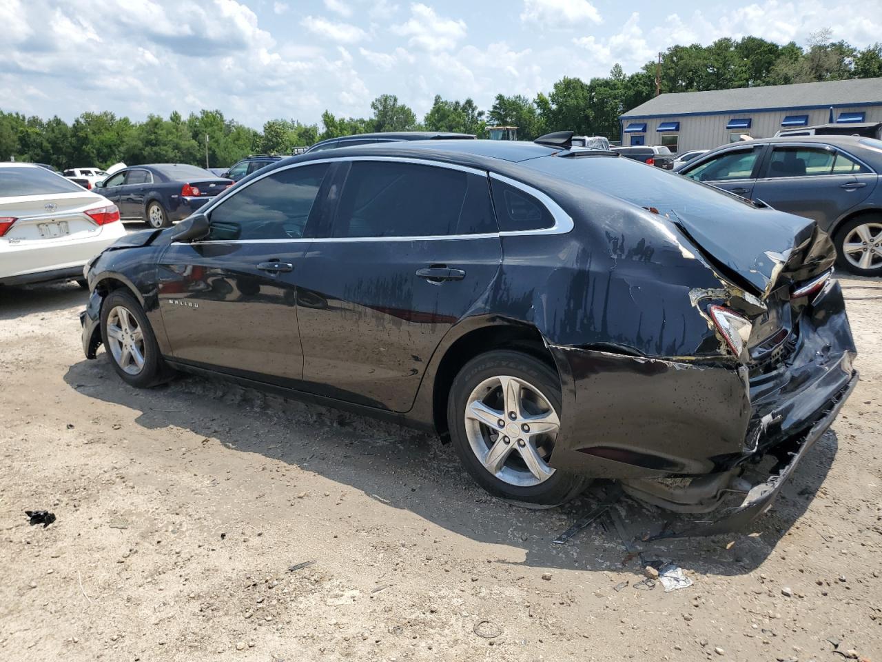 2019 Chevrolet Malibu Ls - Фото 2