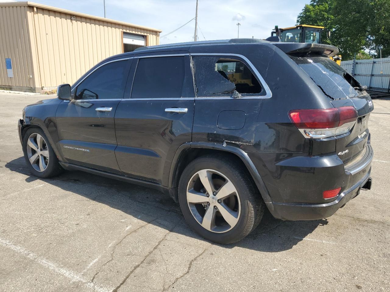 2014 Jeep Grand Cherokee Overland - Image 2