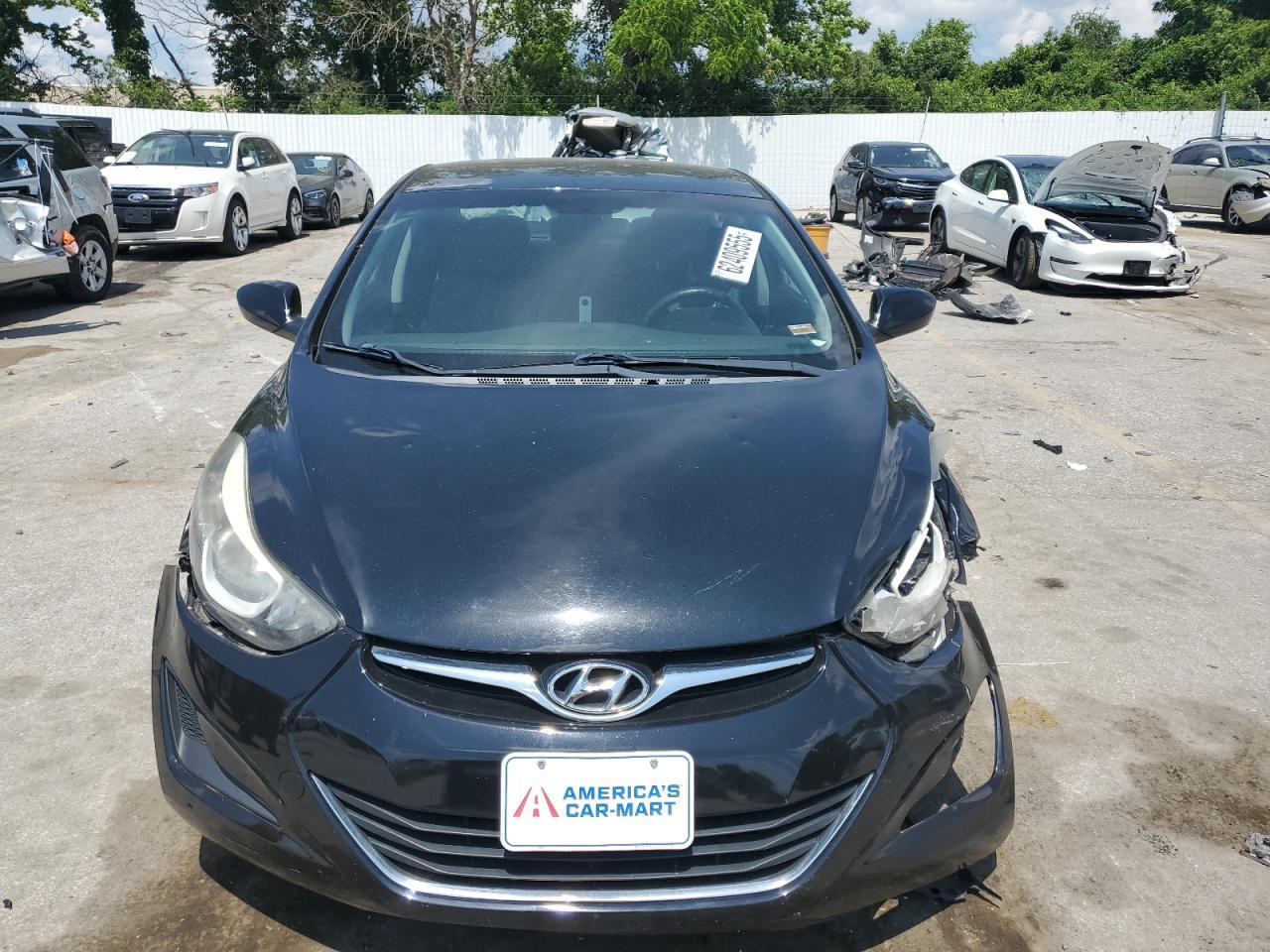 2015 Hyundai Elantra Se - Фото 5
