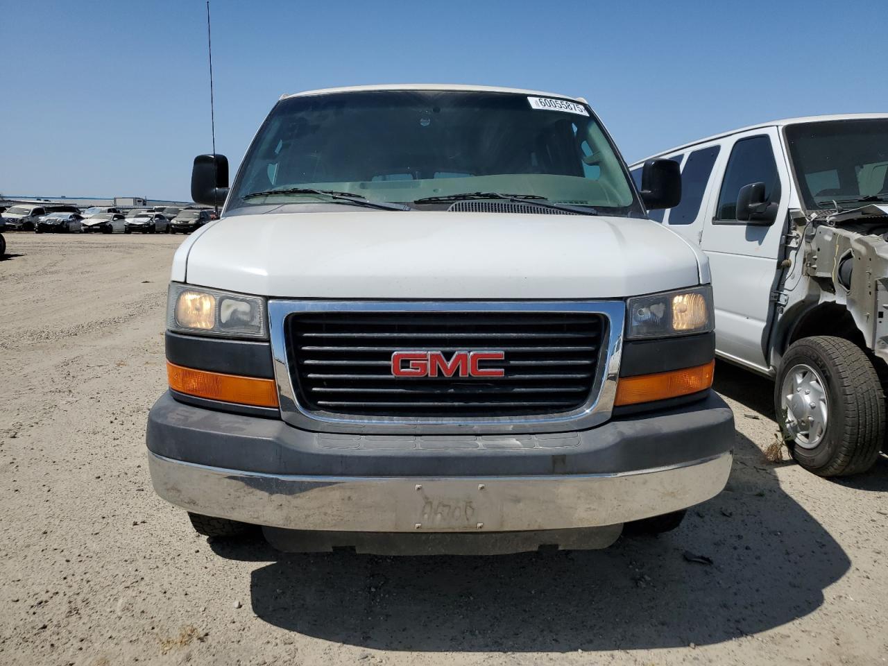 2016 GMC Savana G3500 Ls - Фото 5