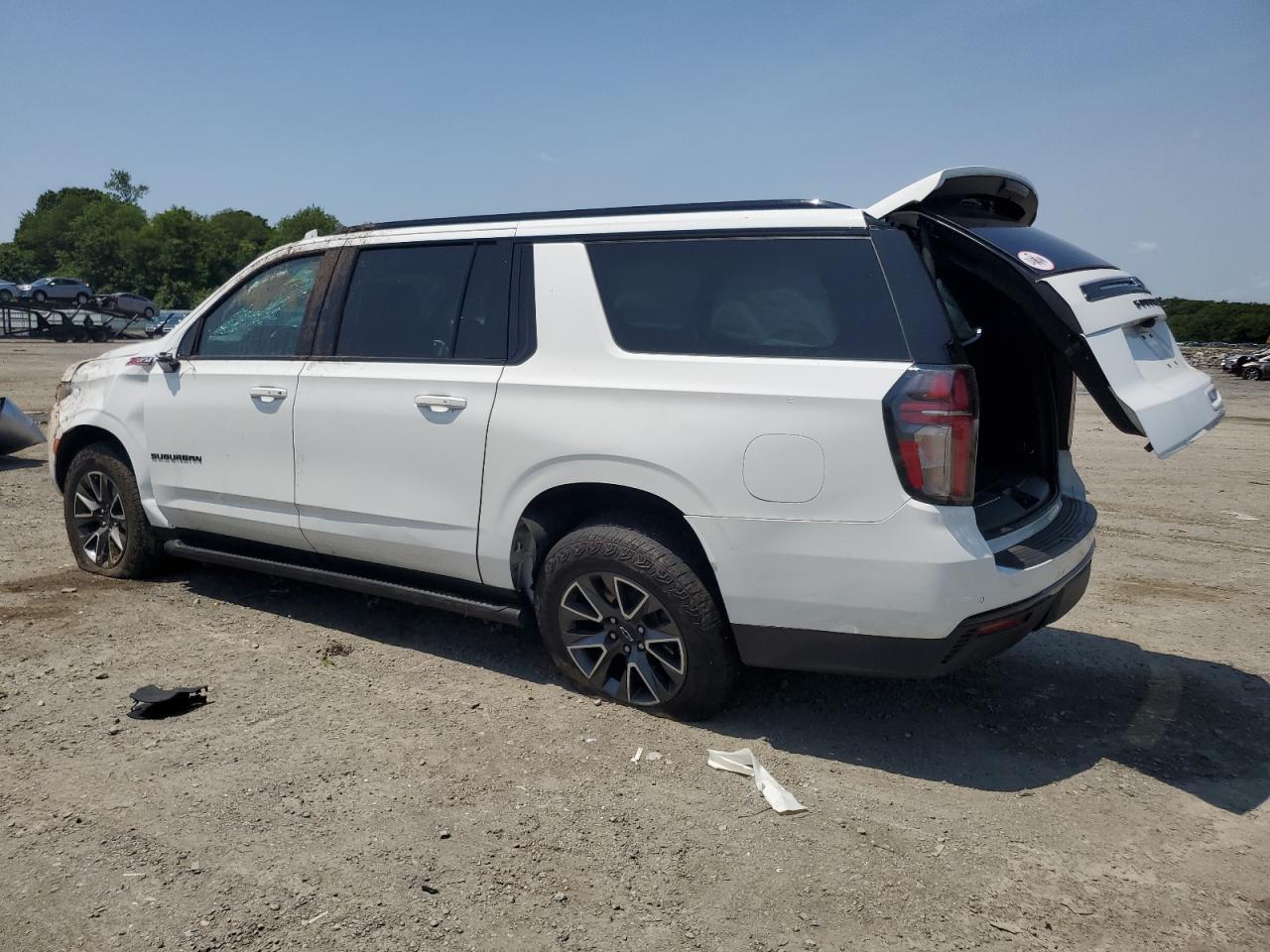 2024 Chevrolet Suburban K1500 Z71 - Фото 2