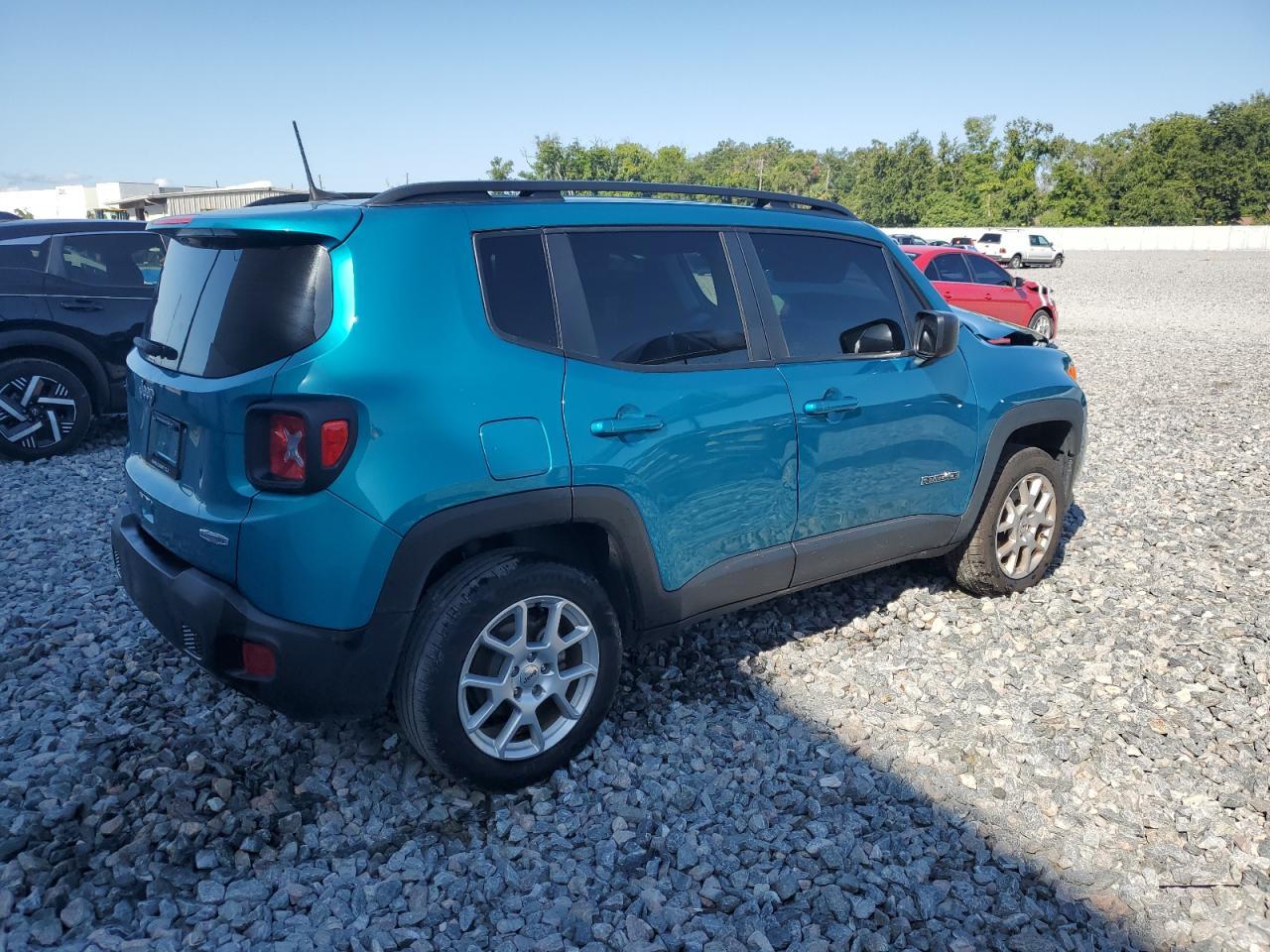 2022 Jeep Renegade Latitude - Фото 3