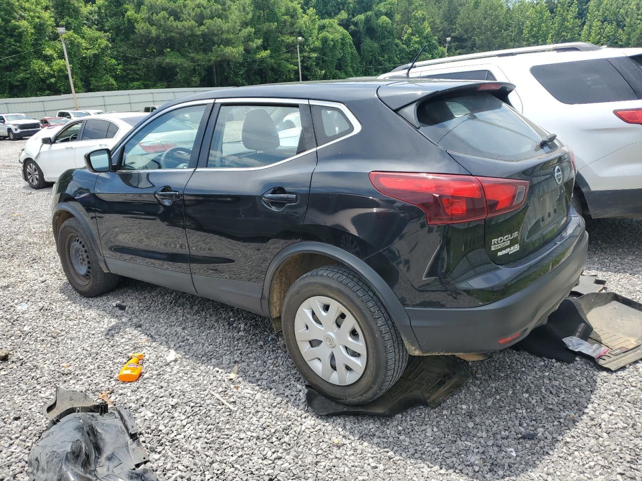 2018 Nissan Rogue Sport S - Фото 2