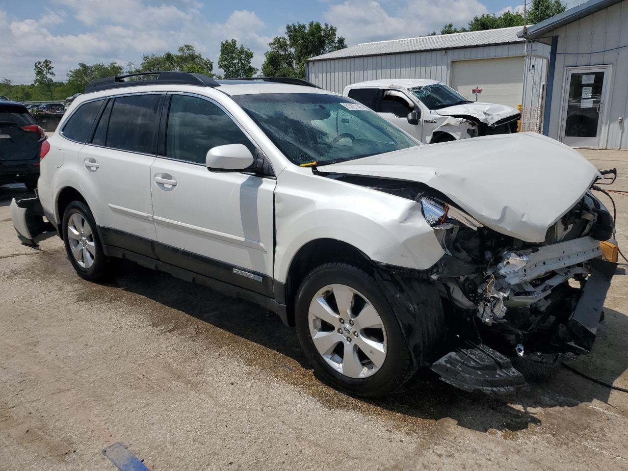 2012 Subaru Outback 2.5I Limited - Image 4