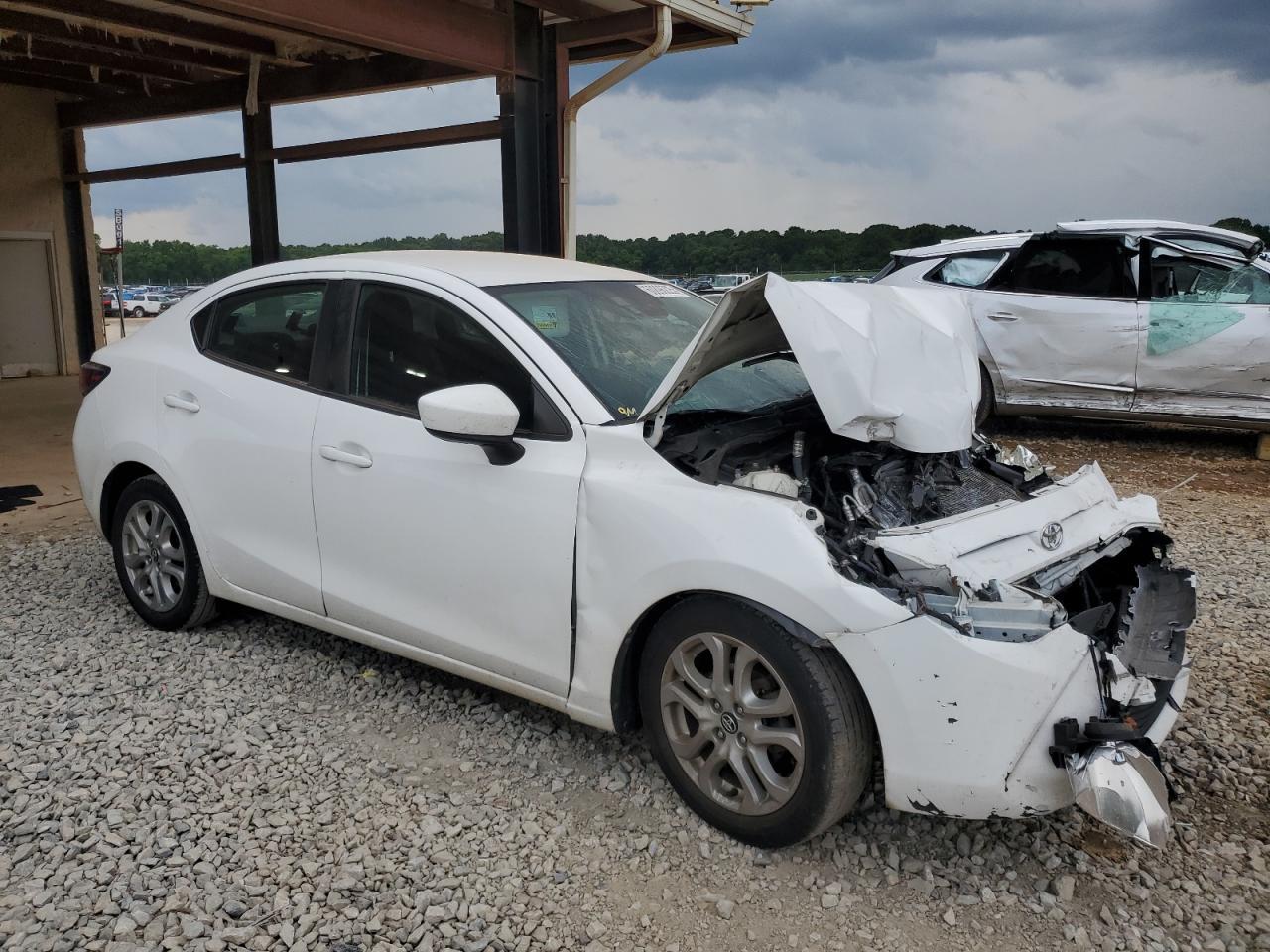 2018 Toyota Yaris Ia - Image 4