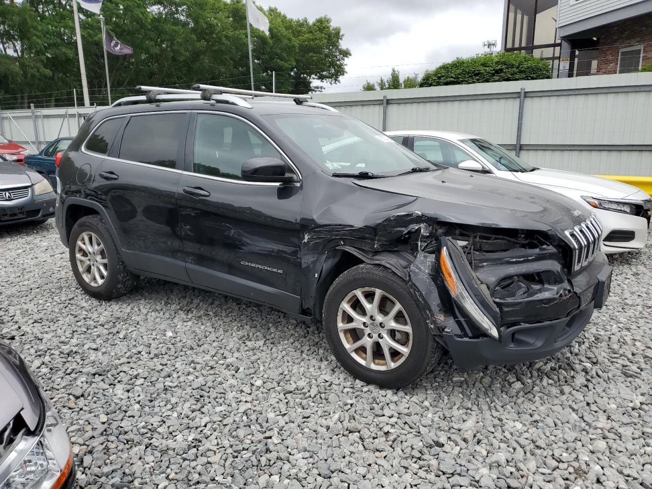 2016 Jeep Cherokee Latitude - Фото 4