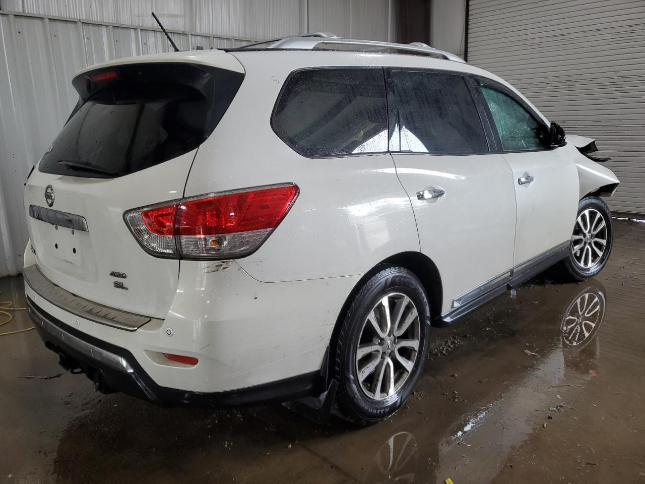 2013 Nissan Pathfinder S - Фото 3