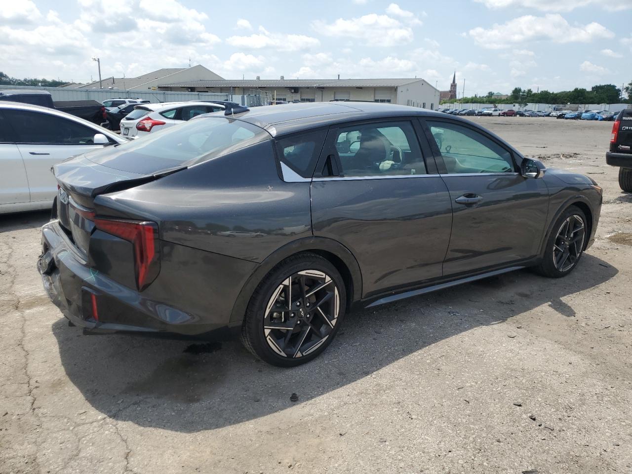 2025 Kia K4 Gt Line - Фото 3