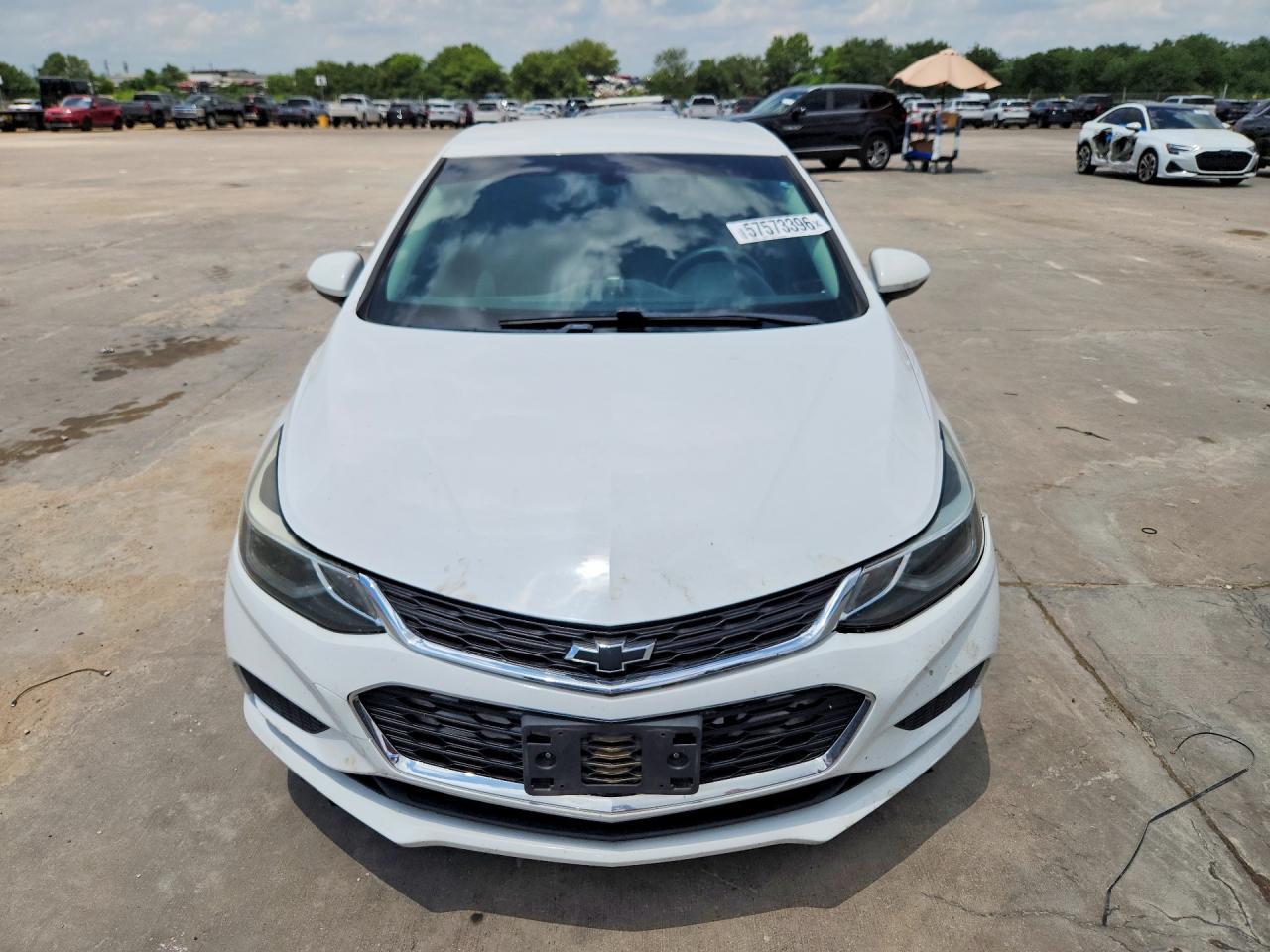 2018 Chevrolet Cruze Lt - Image 5