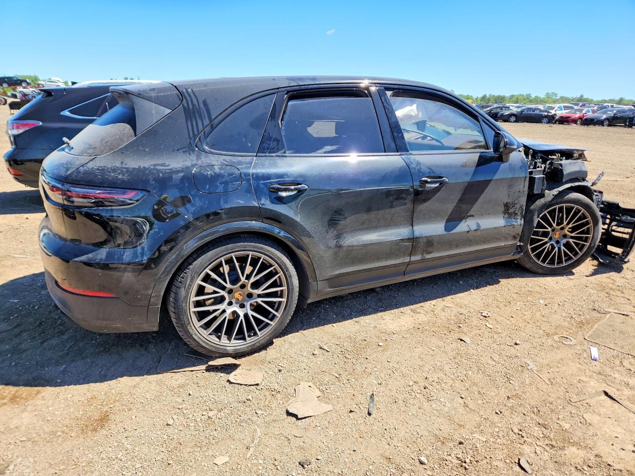 2023 Porsche Cayenne E-Hybrid - Фото 3