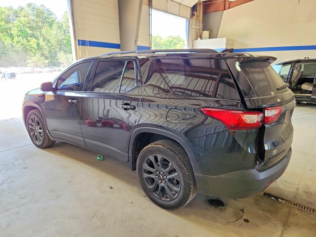 2021 Chevrolet Traverse Rs - Image 2