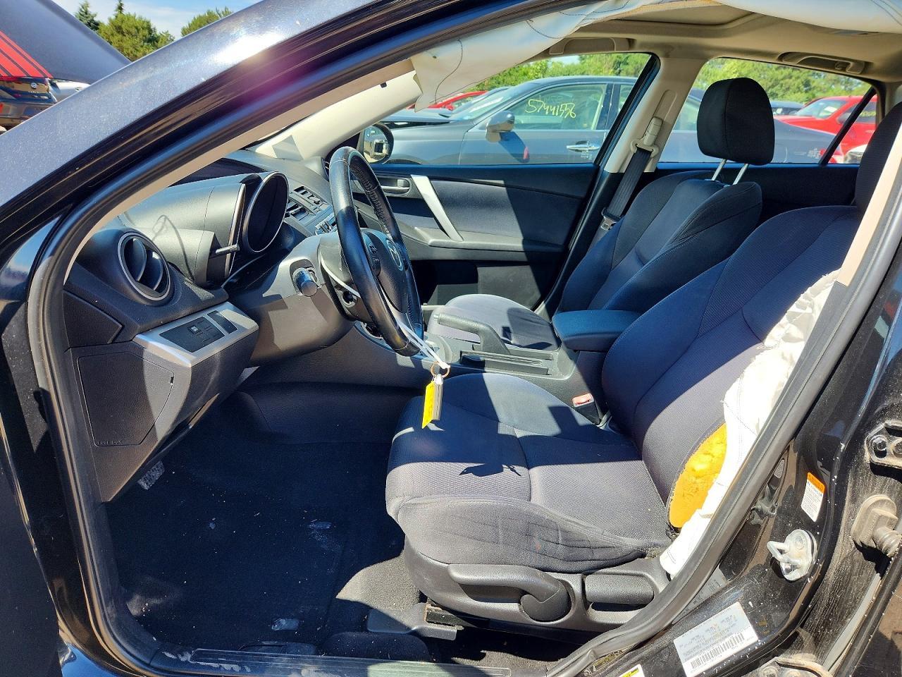 2010 Mazda 3 S - Фото 7
