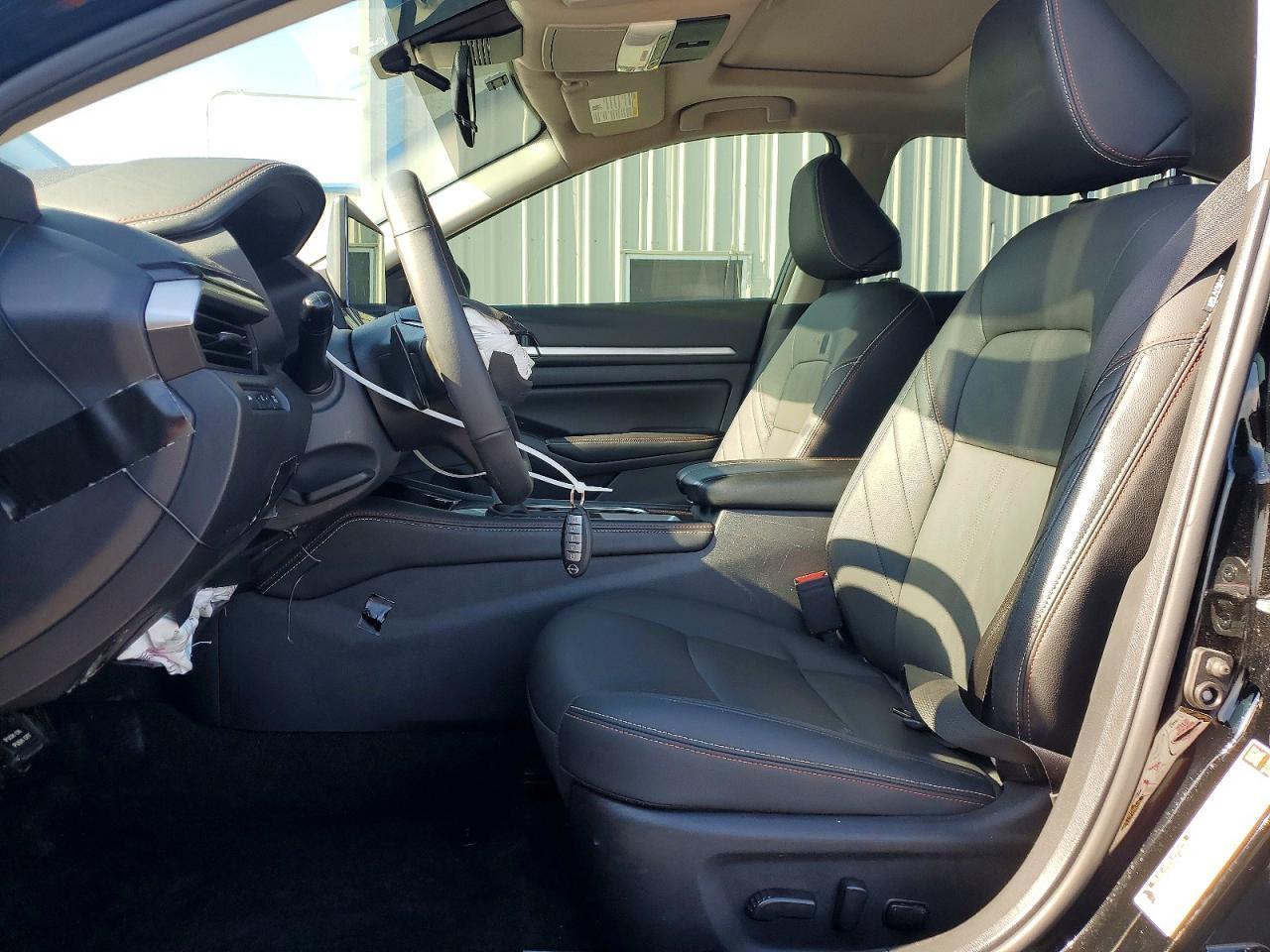 2025 Nissan Altima Sr - Image 7