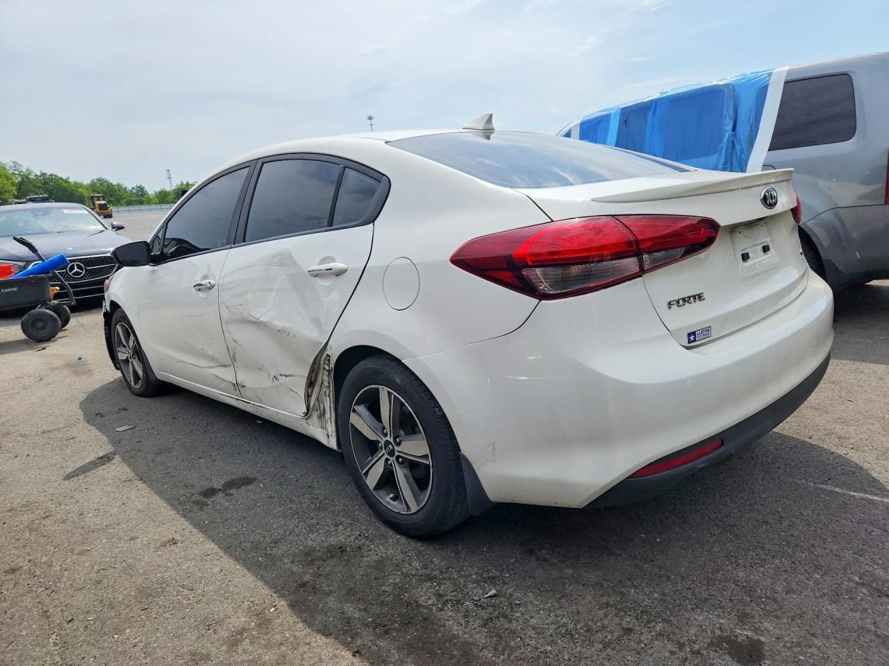 2018 Kia Forte S - Фото 2