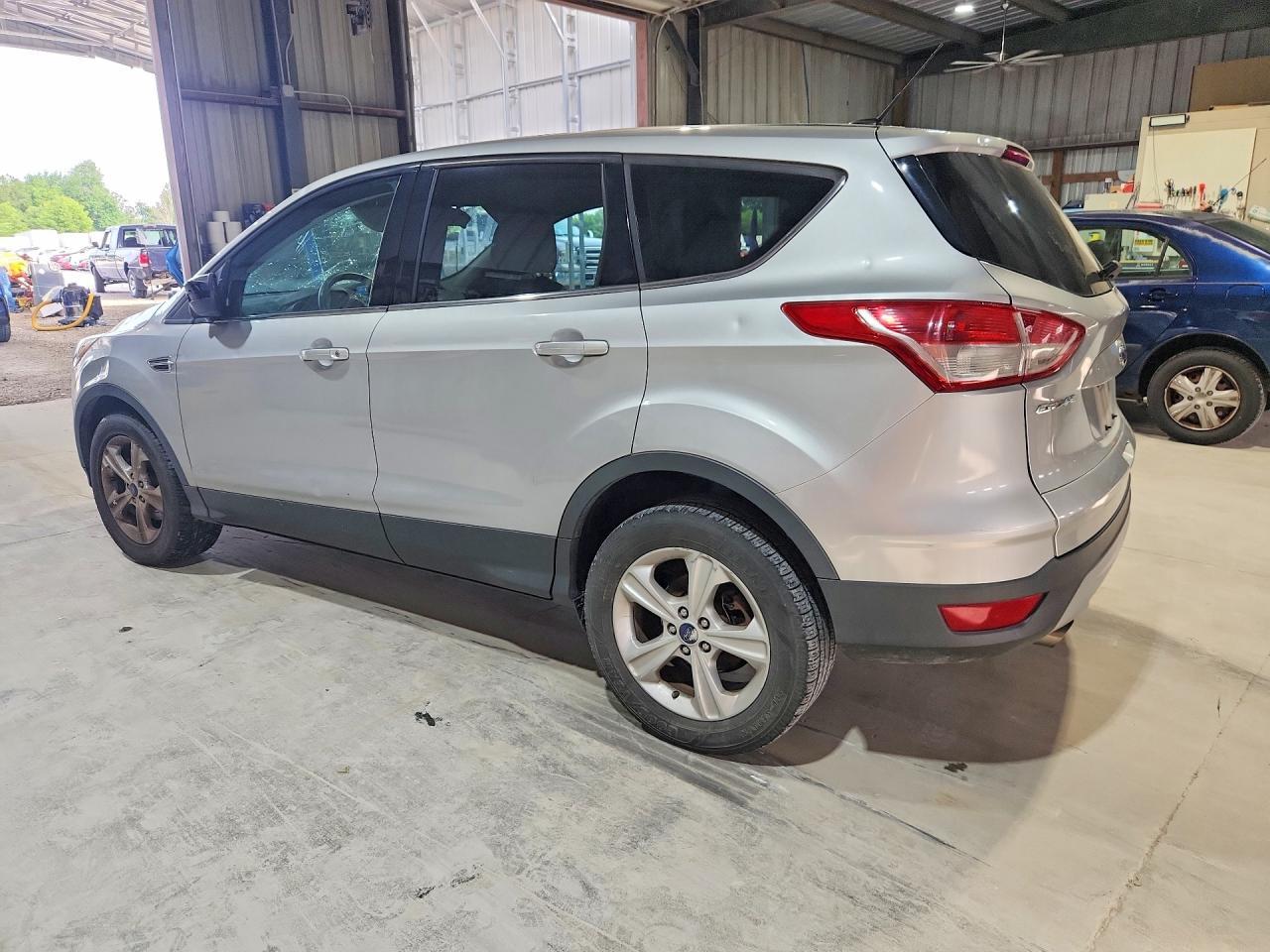 2014 Ford Escape Se - Image 2