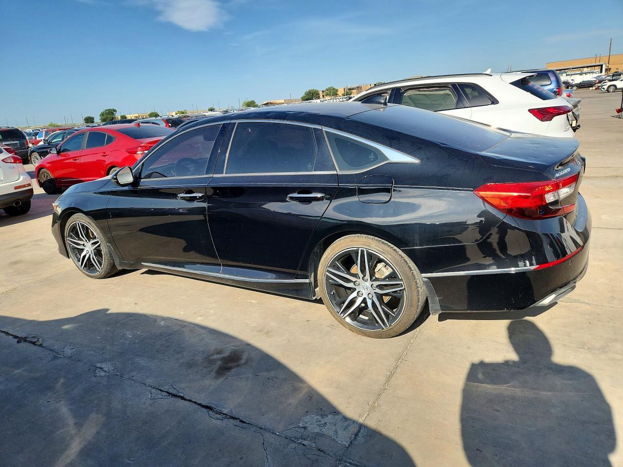2021 Honda Accord Touring - Image 2