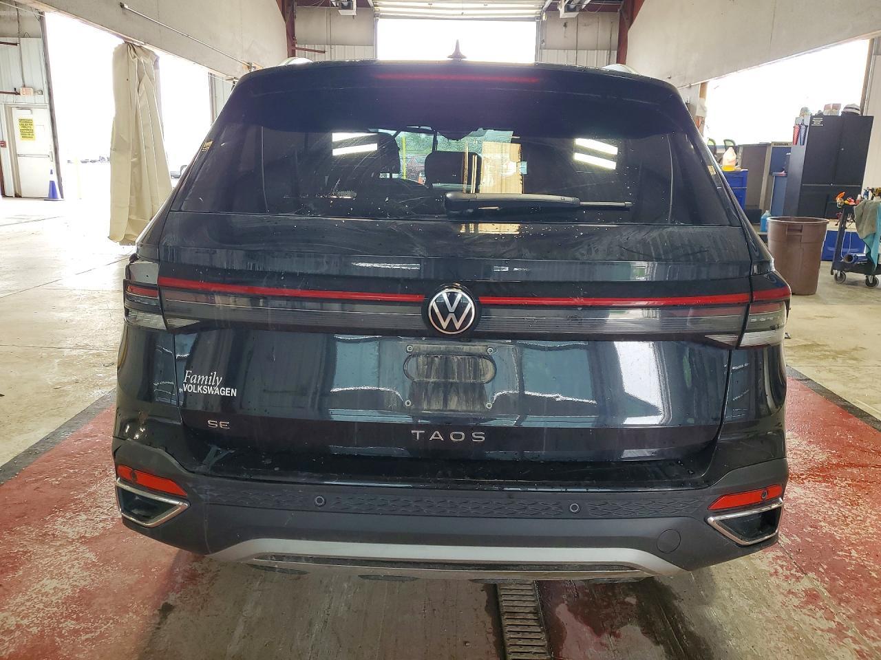 2025 Volkswagen Taos Se - Фото 6