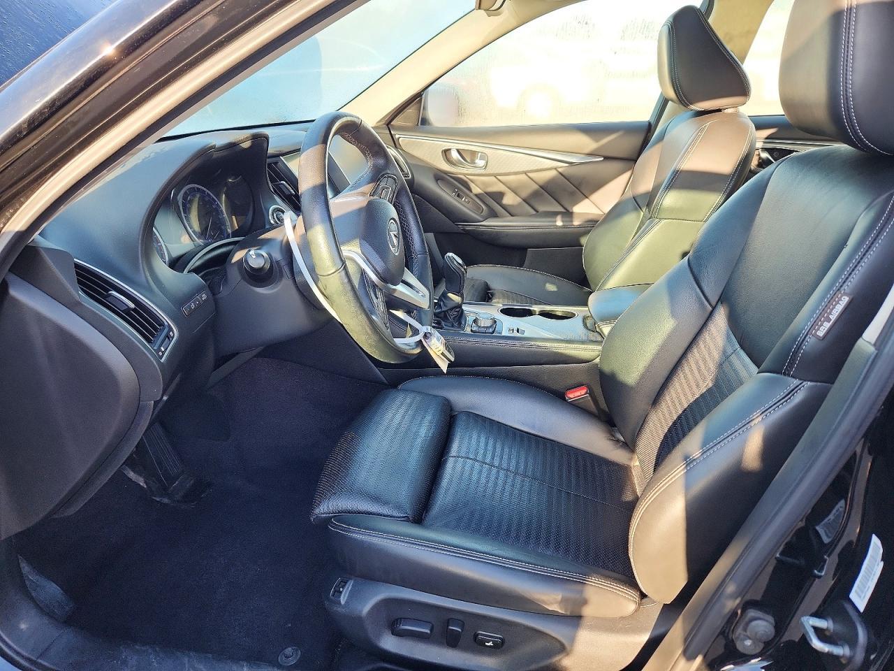 2018 Infiniti Q50 3.0T Luxe - Фото 7