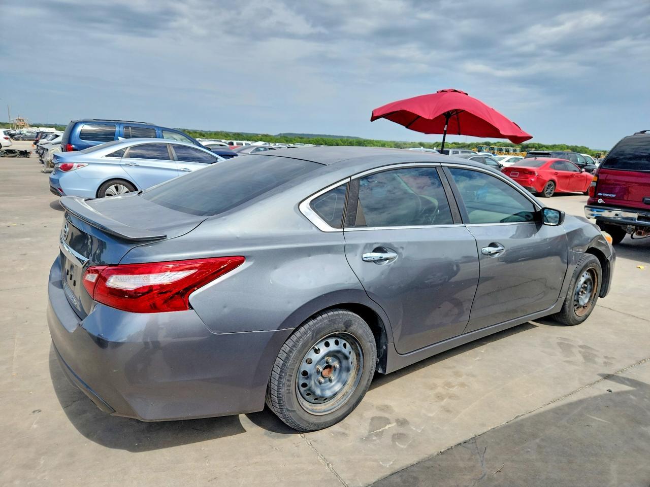 2016 Nissan Altima 2.5 S - Image 3