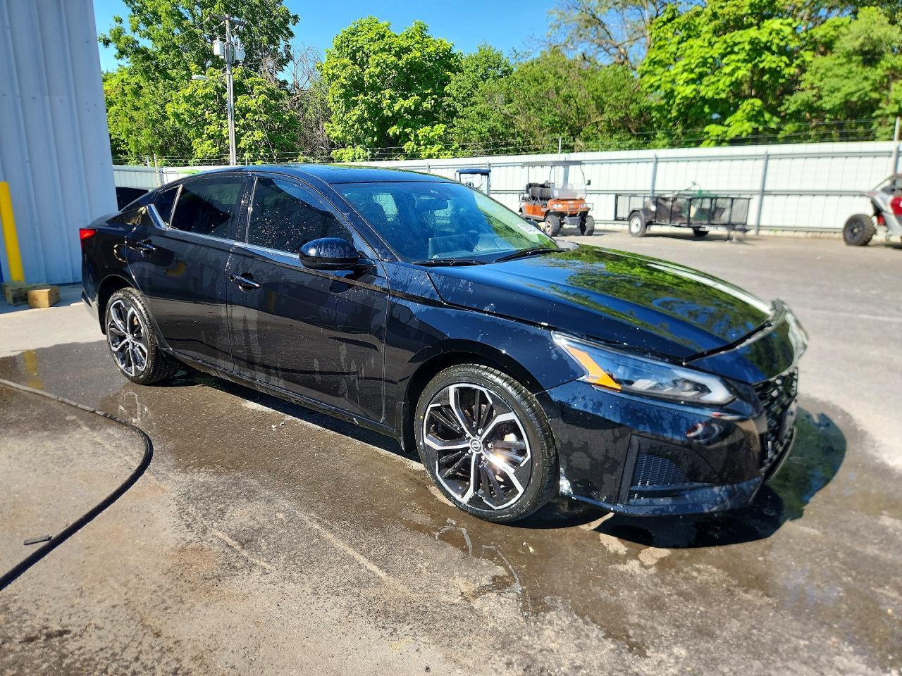 2023 Nissan Altima Sr - Фото 4